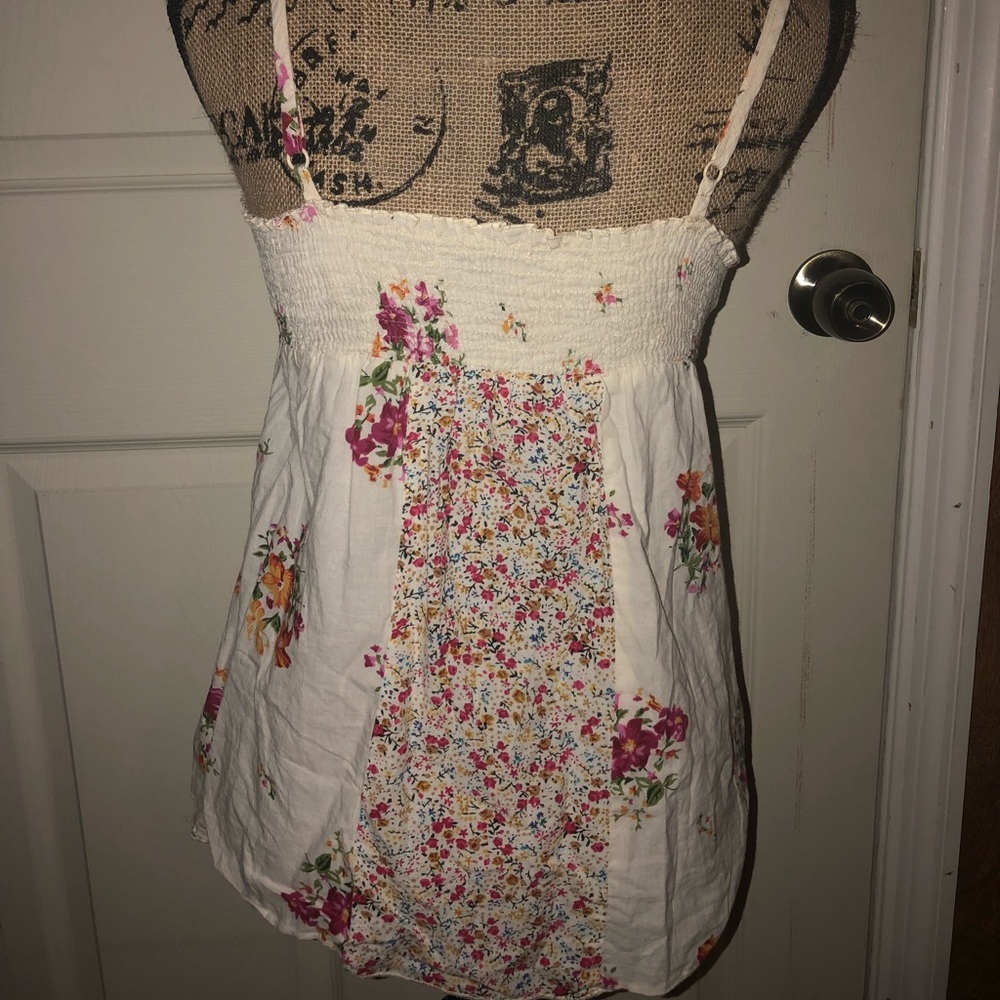 Floral print tank top - Picture 2 of 3